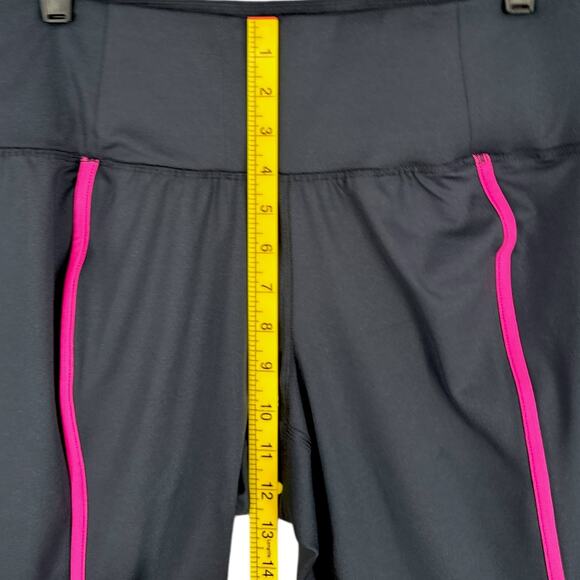 LIVI Dark Gray High-Waisted Pink Piping Curved Hem Athletic Leggings 14/16 - Picture 6 of 7